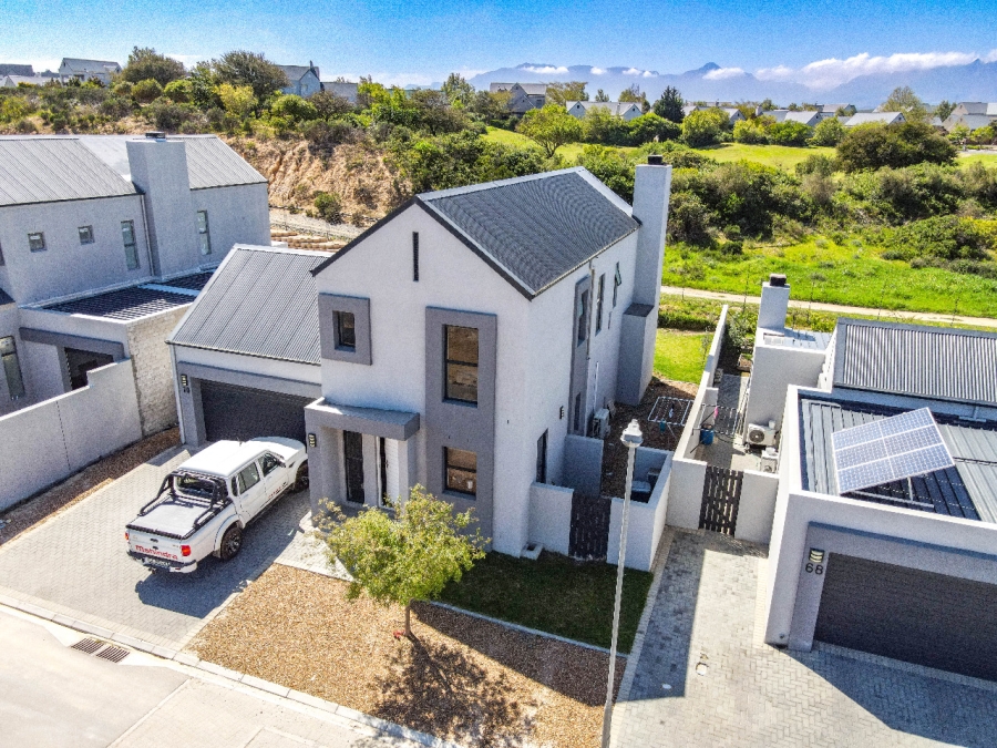 To Let 3 Bedroom Property for Rent in De Wijnlanden Western Cape